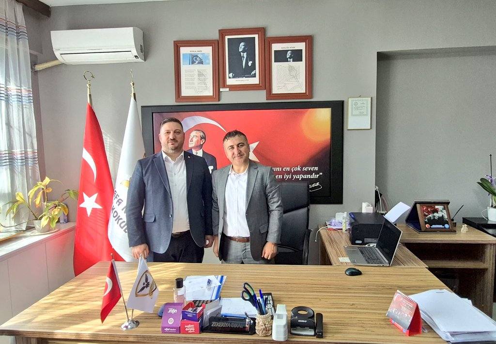 AK Parti Sancaktepe Teşkilatı’ndan Mustafa Karaşahin İlkokulu Ziyareti