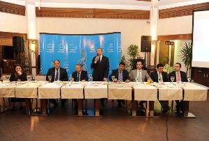 SAĞLIK ÇALIŞANLARIYLA TOPLANTI GERÇEKLEŞTIRILDI.